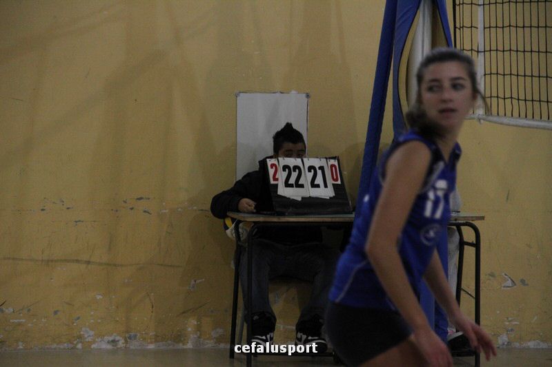 111118 sport 220_tn.jpg